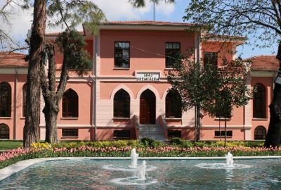 Bezmi Alem University